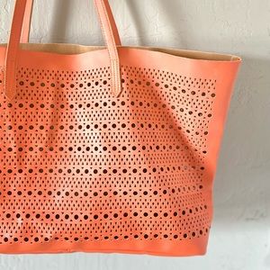 Coral Cutout Bag